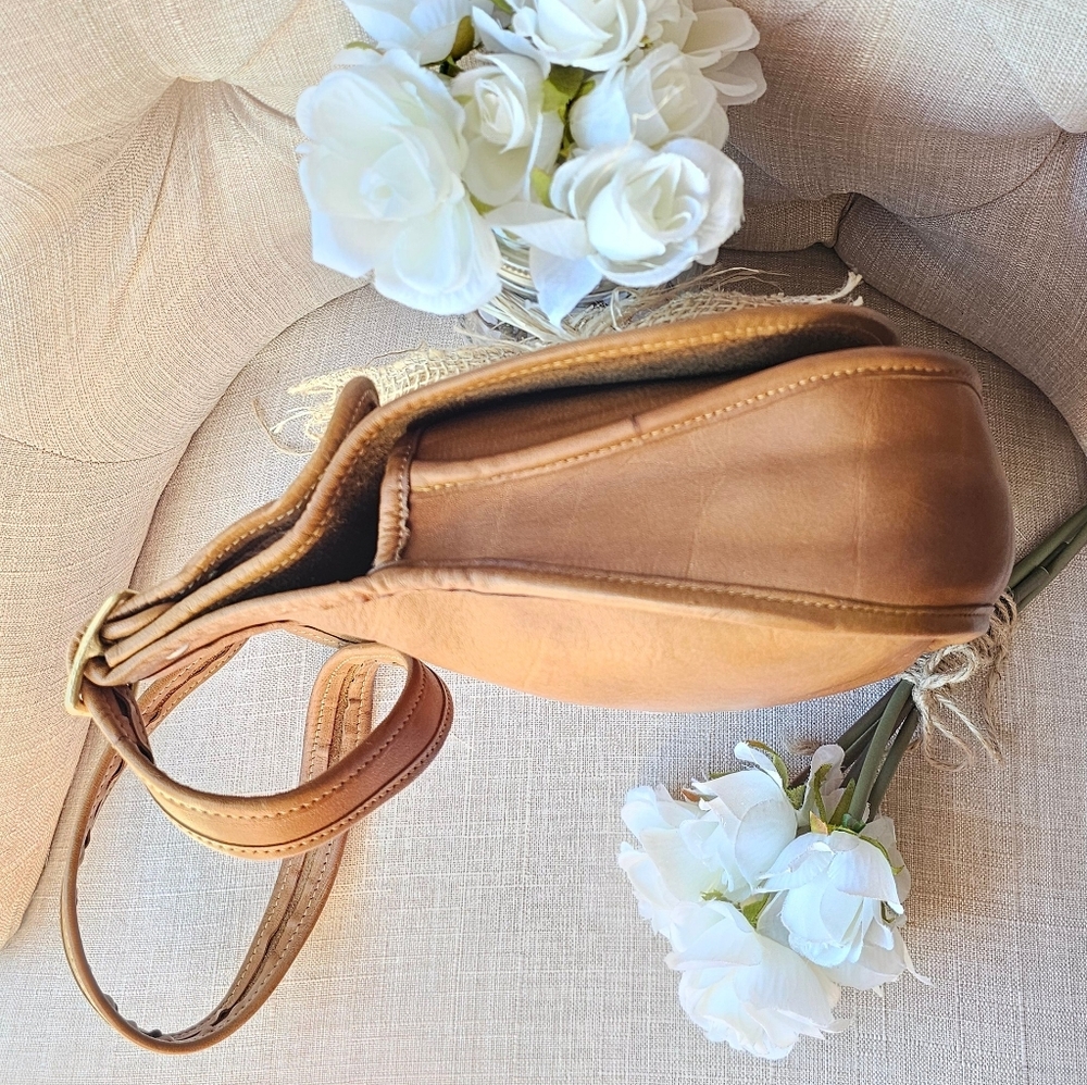 Vintage Coach Bonnie Cashin NYC Pre-Serial Saddle Bag # 9205 ( Carmel ) - Picture 7 of 16